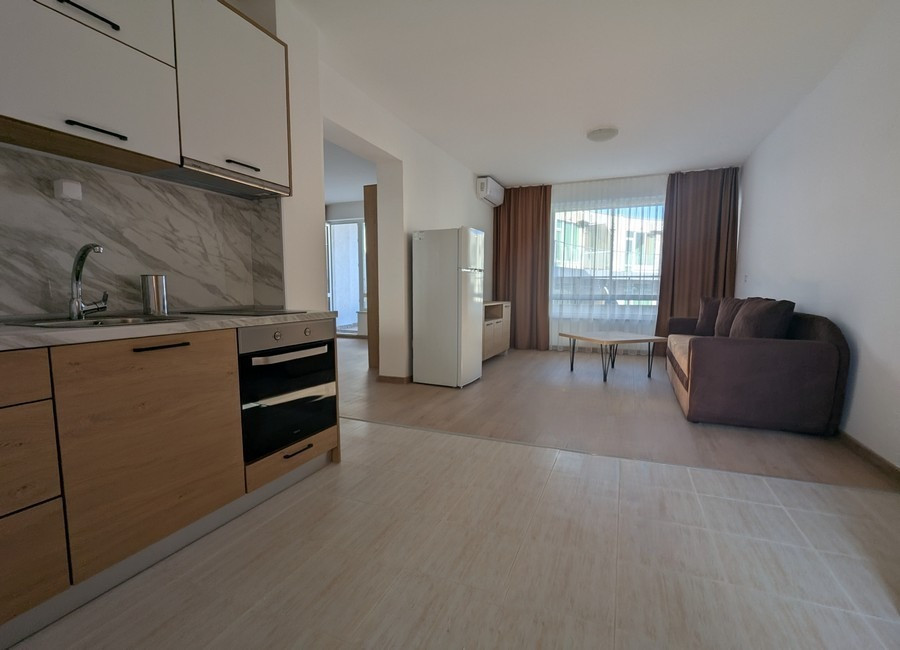 Новая 2-х комнатная квартира с мебелью и техникой, в 50 м от пляжа, в г. Бяла (Болгария) Киев - изображение 2