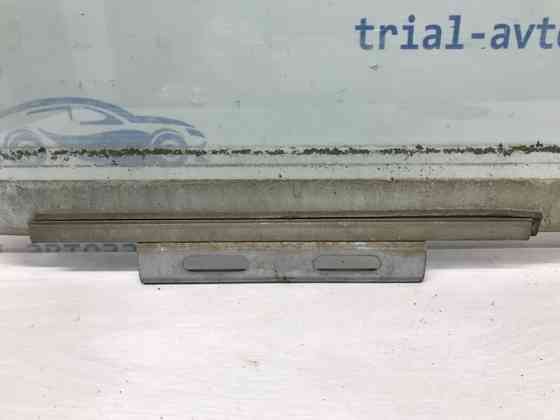 Стекло двери заднее правое Mitsubishi Pajero Sport K9 2.5 DIESEL 4D56 1996 (б/у) Киев