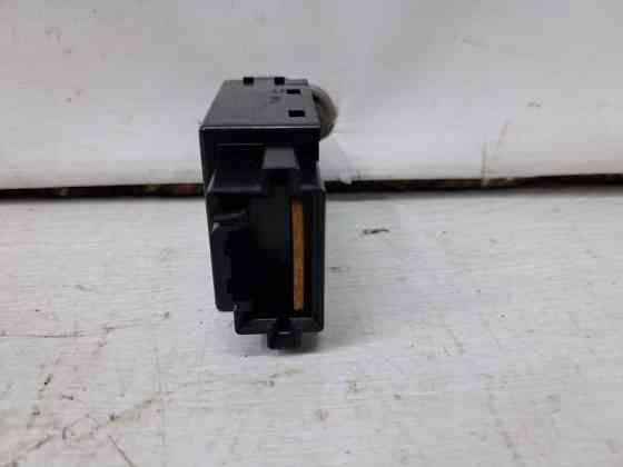 Кнопка противотуманок Mitsubishi Pajero Wagon 3 3.2 ДИЗЕЛЬ 4M41 1999 (б/у) Киев