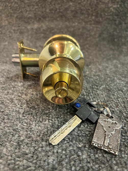 Ручка-засувка кнобсет Yale 3 дверна кноб-защелка замок циліндр Mul-T-Lock Classic Киев - изображение 7