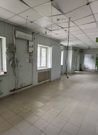 Лівобережна метро,вул Митрополіта Андрія Шептицького 24 , приміщення 70м Київ