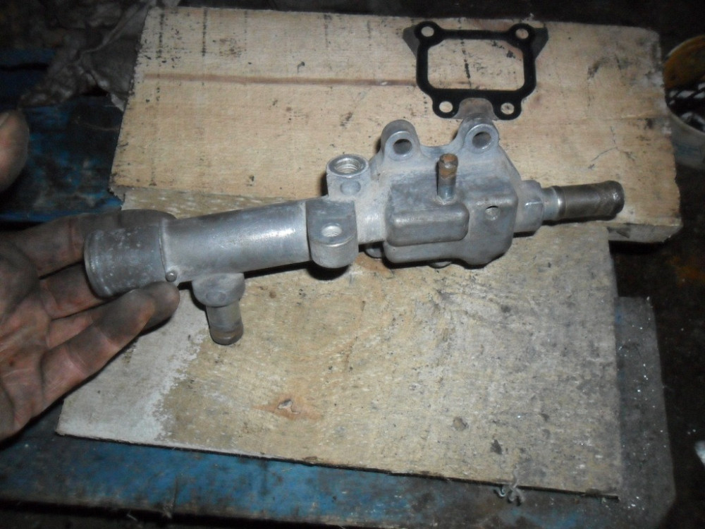 Mazda FP471517ZA, Фланець охолодження Мазда Премасі, FP, FS, оригінал Вінниця - зображення 8