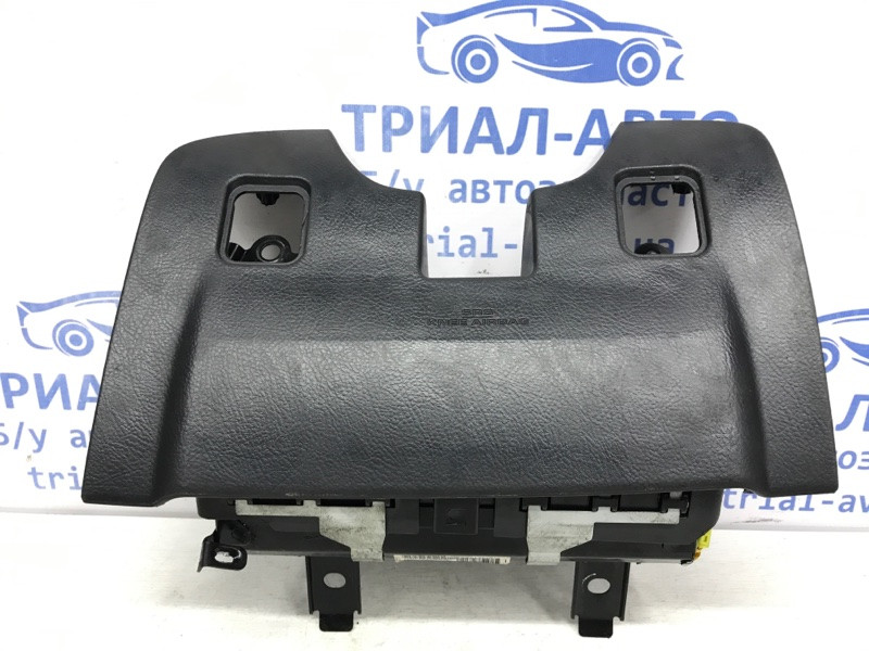 Подушка в колени Toyota Avensis T25 2.0 DIESEL 1CDFTV 2002 (б/у) Київ - зображення 1