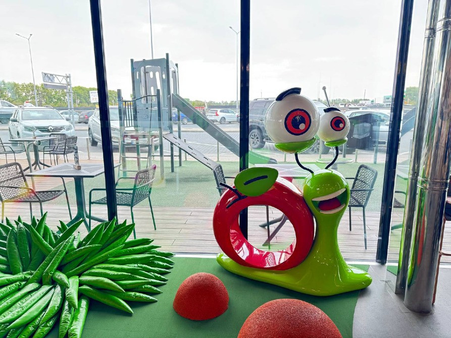 Рекламні декорацій для торговельних центрів Київ - зображення 1