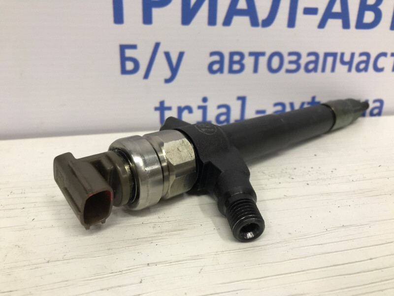 Форсунка топливная Mitsubishi Pajero Wagon 4 3.2 ДИЗЕЛЬ 4M41 2006 (б/у) Киев - изображение 2