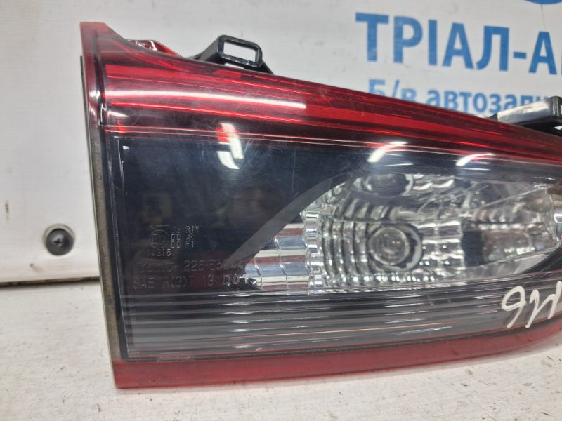 Фонарь задний внутренний левый Mazda 6 GJ 2.2 DIESEL 2012 (б/у) Киев - изображение 2