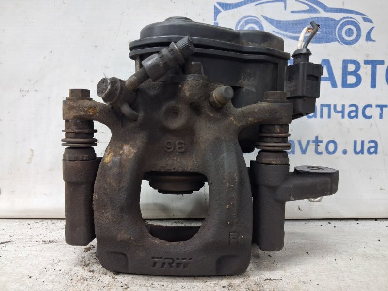 Суппорт задний правый Nissan Qashqai J11 1.2 БЕНЗИН HRA2DDT 2013 (б/у) Киев - изображение 1