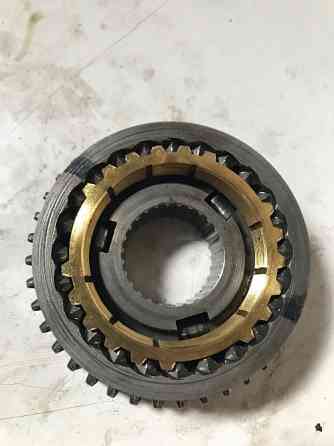 Бу муфта синхронизации 3-4 передачи КПП Renault , 39x24 зубов, 7701717352 Кропивницкий