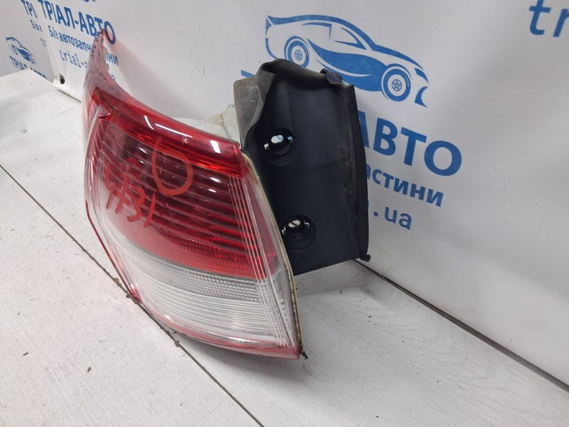Фонарь задний внешний левый Ford Escape 3 2.0 БЕНЗИН ENR90 2012 (б/у) Київ - зображення 3