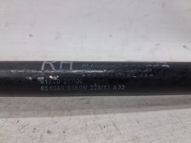 Амортизатор крышки багажника Hyundai IX35 LM 1.7 DIESEL D4FD 2009 (б/у) Київ - зображення 4