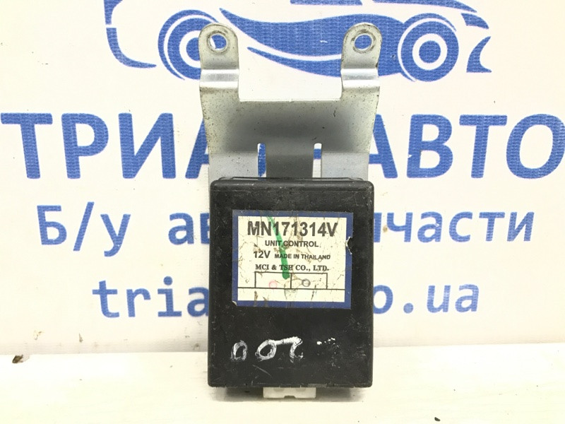 Блок управления полным приводом Mitsubishi L200 KB 2.5 ДИЗЕЛЬ 4D56U 2006 (б/у) Киев - изображение 1