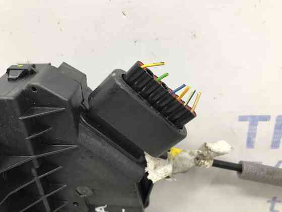 Замок двери задний левый Ford Kuga 2013-2019 2099463 (Арт. 45878) Киев