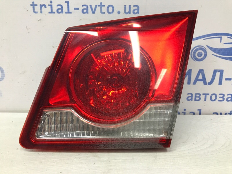 Фонарь задний внутренний правый Chevrolet Cruze 2009-2016 96830495 (Арт. 55267) Київ - зображення 1