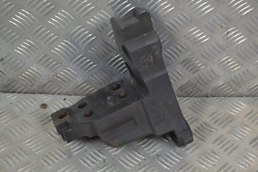 1929555 Кронштейн двигателя передний правый DAF XF 106 Euro 6 Львов - изображение 4