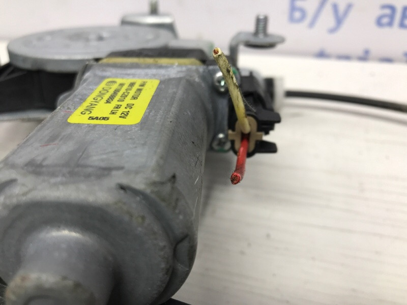 Стеклоподъемник передний левый SsangYong Korando C200 2.0 DIESEL 2010 (б/у) Киев - изображение 3