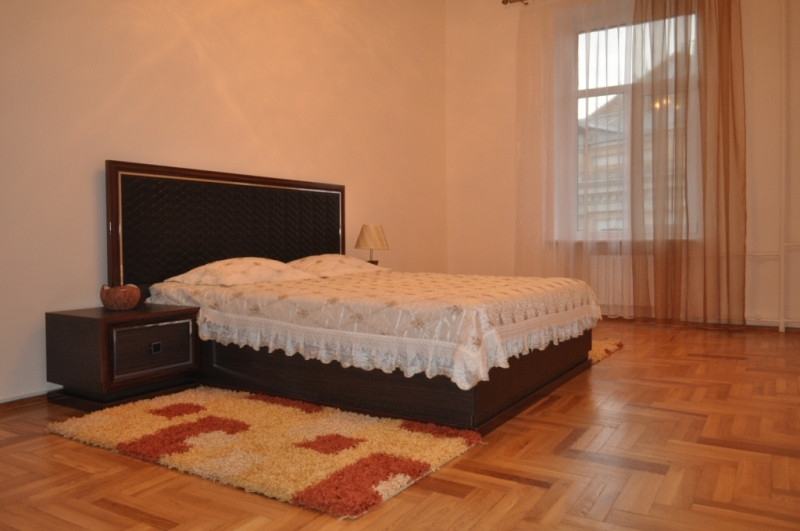 БЕЗ КОМІСІЇ оренда 3х кімнатної квартири на Андріївському узвозі! Код об'єкта: 1130806 Киев - изображение 5