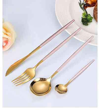 Набор столовых приборов розовый на 4 персоны (код 00216) Киев