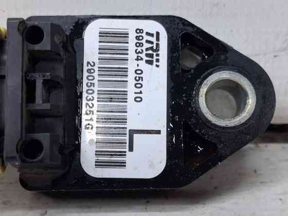 Датчик удара (AIRBAG) Toyota Avensis 2002-2010 8983405010 (Арт. 71284) Київ