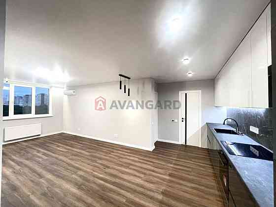 продажа 2-к квартира Киев, Голосеевский, 163000 $ Киев