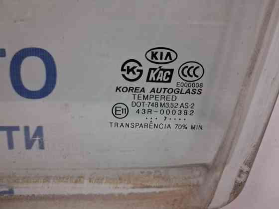 Стекло двери переднее левое Kia Sorento BL 2.5 DIESEL D4CB 2002 (б/у) Киев
