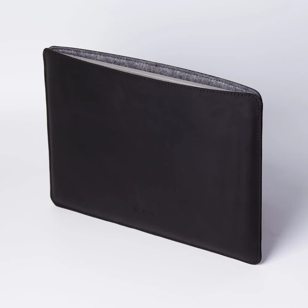 Чехол для ноутбука винтажный Incarne Gamma Plus MacBook Air 15" 2023-2025 gamma-plus-black-vintage-a Киев - изображение 3