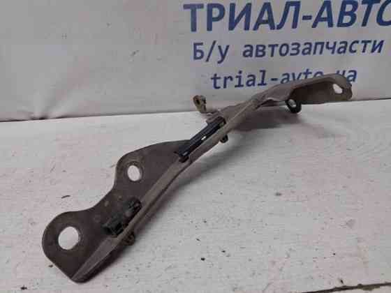 Петля капота правая Kia Ceed 2006-2012 791201H000 (Арт. 78526) Киев