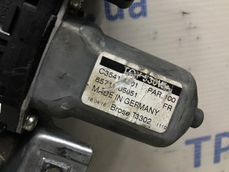 Стеклоподъемник передний правый Toyota Avensis T27 2.0 DIESEL 2009 (б/у) Киев - изображение 5