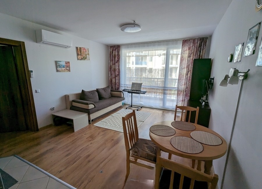 2-х ком квартира в закрытом комплексе в 150 м от моря в г. Бяла (Болгария) Одеса - зображення 8