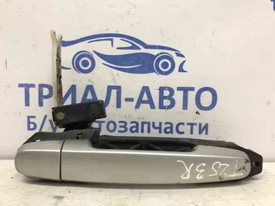 Ручка двери внешняя задняя правая Toyota Avensis T25 1.8 БЕНЗИН 1ZZFE 2003 (б/у) Київ