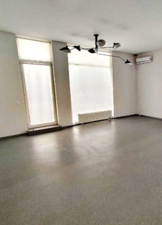 Зверенецкая метро,вул Менделєєва 37, офіс 60м Киев