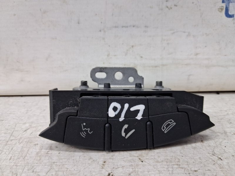 Кнопки руля Mitsubishi Lancer 10 1.5 БЕНЗИН 4A91 2007 (б/у) Киев - изображение 1