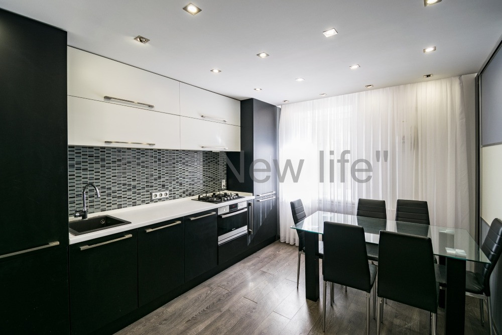 Двокімнатна квартира з ремонтом. А/о Суми - зображення 6