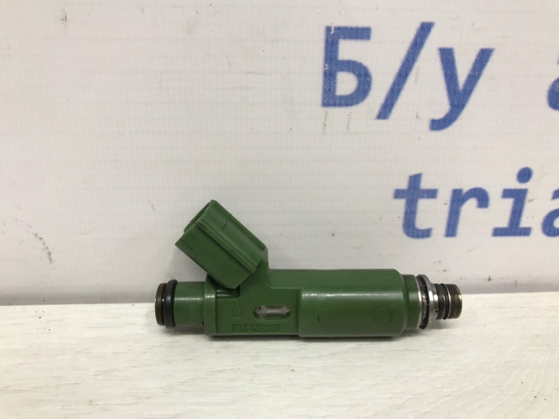 Форсунка топливная Toyota Avensis T25 1.8 БЕНЗИН 1ZZFE 2002 (б/у) Київ - зображення 1