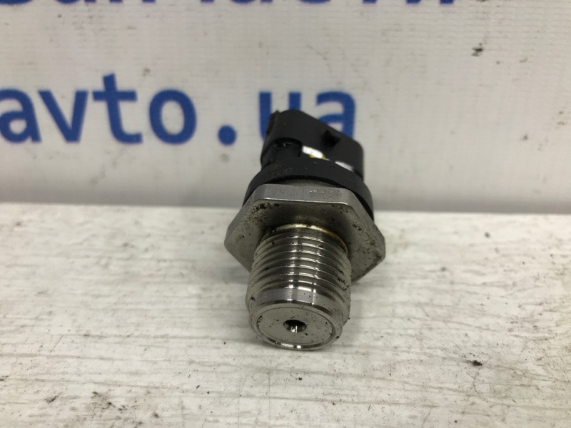 Датчик давления топлива в рейке Nissan X-Trail T32 1.6 DIESEL R9M 2014 (б/у) Киев - изображение 2