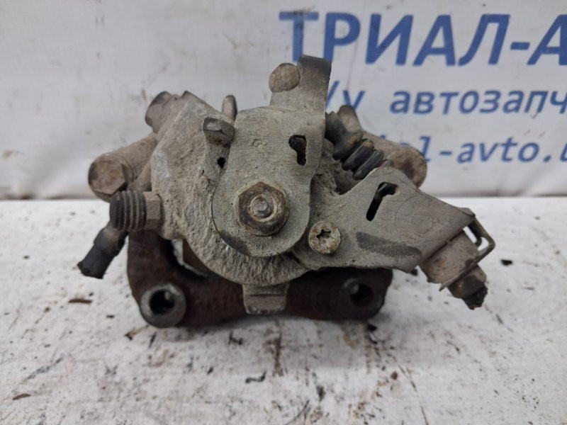 Суппорт задний правый Skoda Fabia 5J 1.4 DIESEL 2007 (б/у) Київ - зображення 2