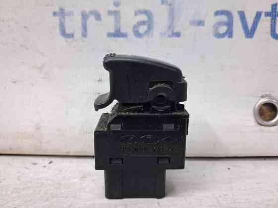 Кнопка стеклоподъемника Kia Sorento BL 2.5 DIESEL D4CB 2002 (б/у) Київ