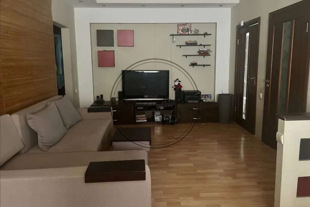 Продаж 3 кімнатна квартира м. Харківська КОД 21145914 Киев - изображение 1