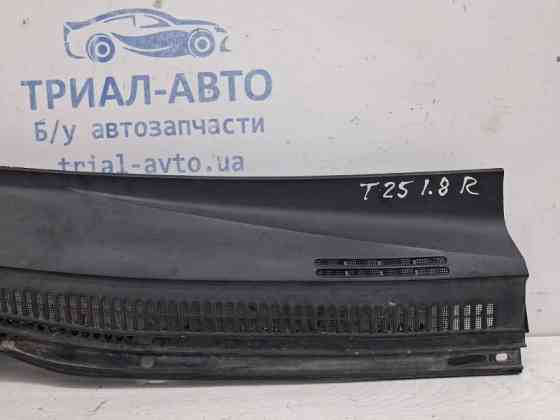 Дефлектор дворников Toyota Avensis T25 1.8 БЕНЗИН 1ZZFE 2002 прав. (б/у) Київ