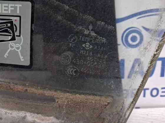 Стекло двери переднее левое Mitsubishi Outlander 2003-2006 MR978105 (Арт. 60188) Киев