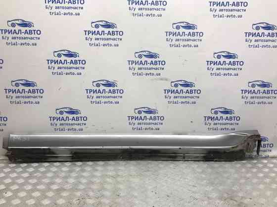 Накладка порога внешняя левая Mitsubishi Pajero Wagon 3 3.2 ДИЗЕЛЬ 4M41 1999 (б/у) Киев