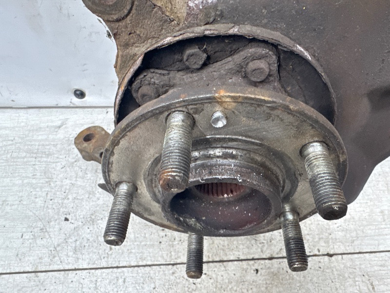 Кулак поворотный правый со ступицей Hyundai IX35 LM 1.7 DIESEL D4FD 2009 (б/у) Киев - изображение 8