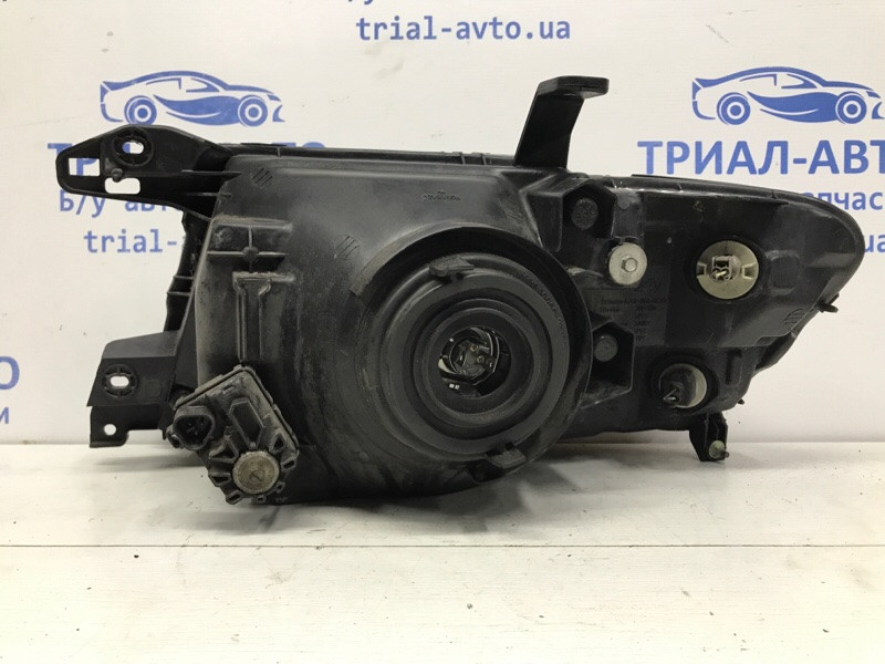 Фара правая галоген Mitsubishi Pajero Wagon 3 3.2 ДИЗЕЛЬ 4M41 1999 (б/у) Київ - зображення 4