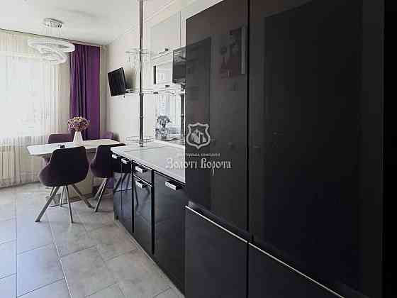 продажа 3-к квартира Броварский, Бровары, 60000 $ Бровари