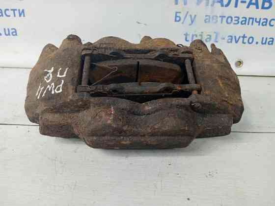 Суппорт передний правый Mitsubishi Pajero Wagon 4 3.2 ДИЗЕЛЬ 4M41 2006 (б/у) Киев