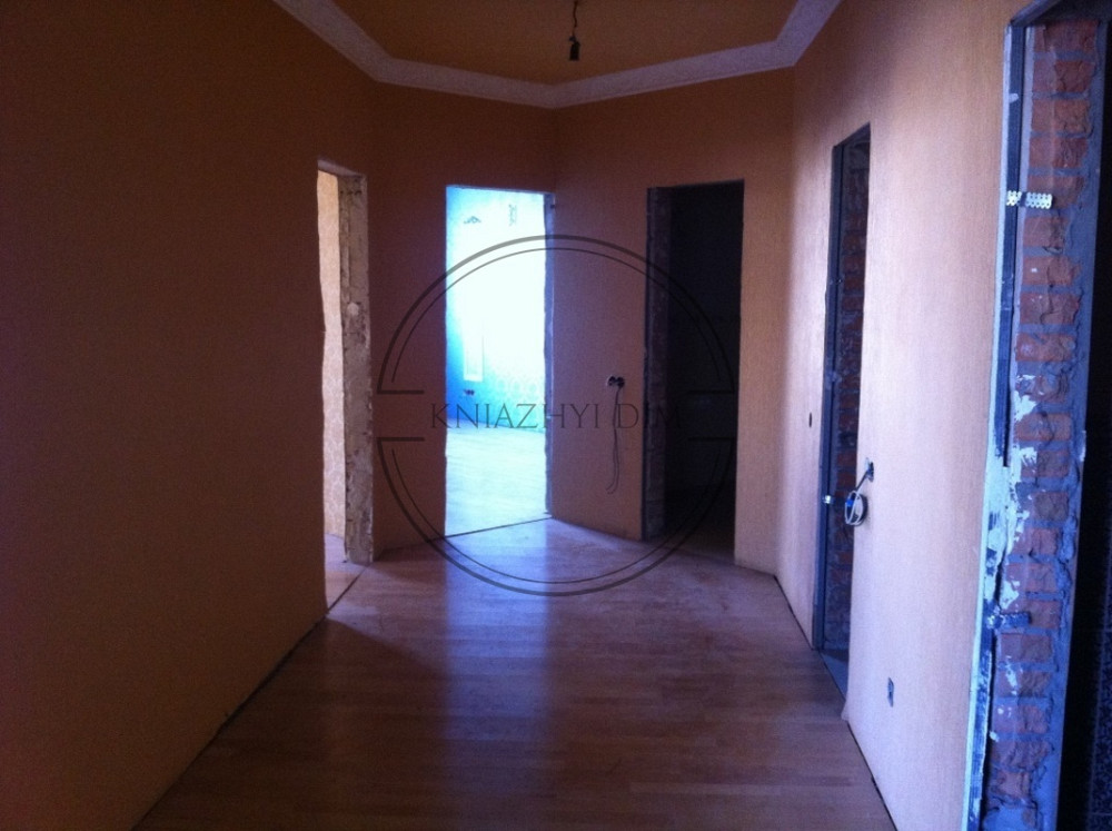 Продаётся 4-х комнатаня квартира возле м.Левобережной.код 2188534 Киев - изображение 6