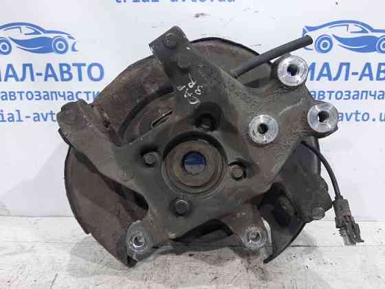 Цапфа задняя правая со ступицей Chevrolet Captiva C140 2.2 ДИЗЕЛЬ 2006 (б/у) Киев