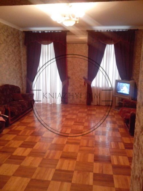 Прадаж 5 кімнатної квартири в Центрі міста вул. Шота Рустовелі,20б код 21146486 Киев - изображение 1