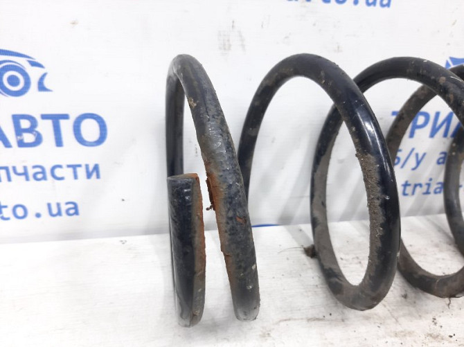 Пружина передняя Mitsubishi Lancer 9 1.6 БЕНЗИН 4G18 2003 (б/у) Київ - зображення 2
