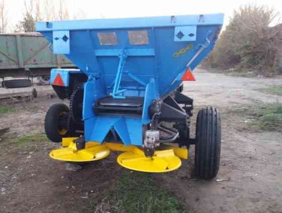 Разбрасыватель минеральных удобрений 1-РМГ-4 Запоріжжя