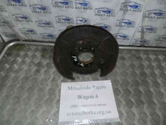 Цапфа задняя левая Mitsubishi Pajero Wagon 4 3.2 ДИЗЕЛЬ 4M41 2006 (б/у) Київ